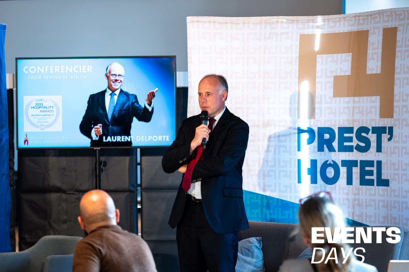 Laurent Delporte, conférencier pour CODIR, séminaires et ateliers, aux Events Days Prest'Hôtel