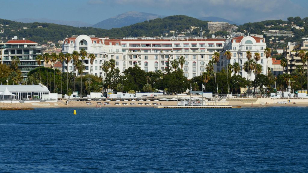 Elegant beachfront resort on the French Riviera with stunning sea view.